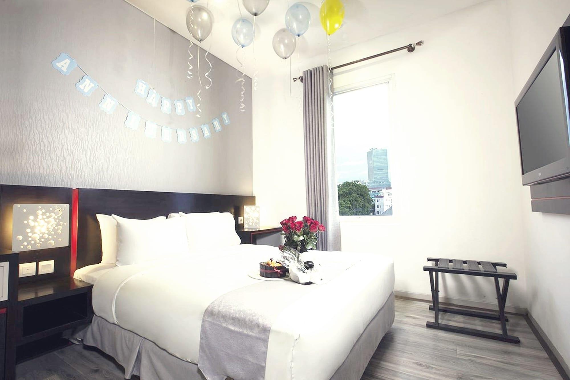 Oak Tree Urban Hotel Джакарта Екстериор снимка
