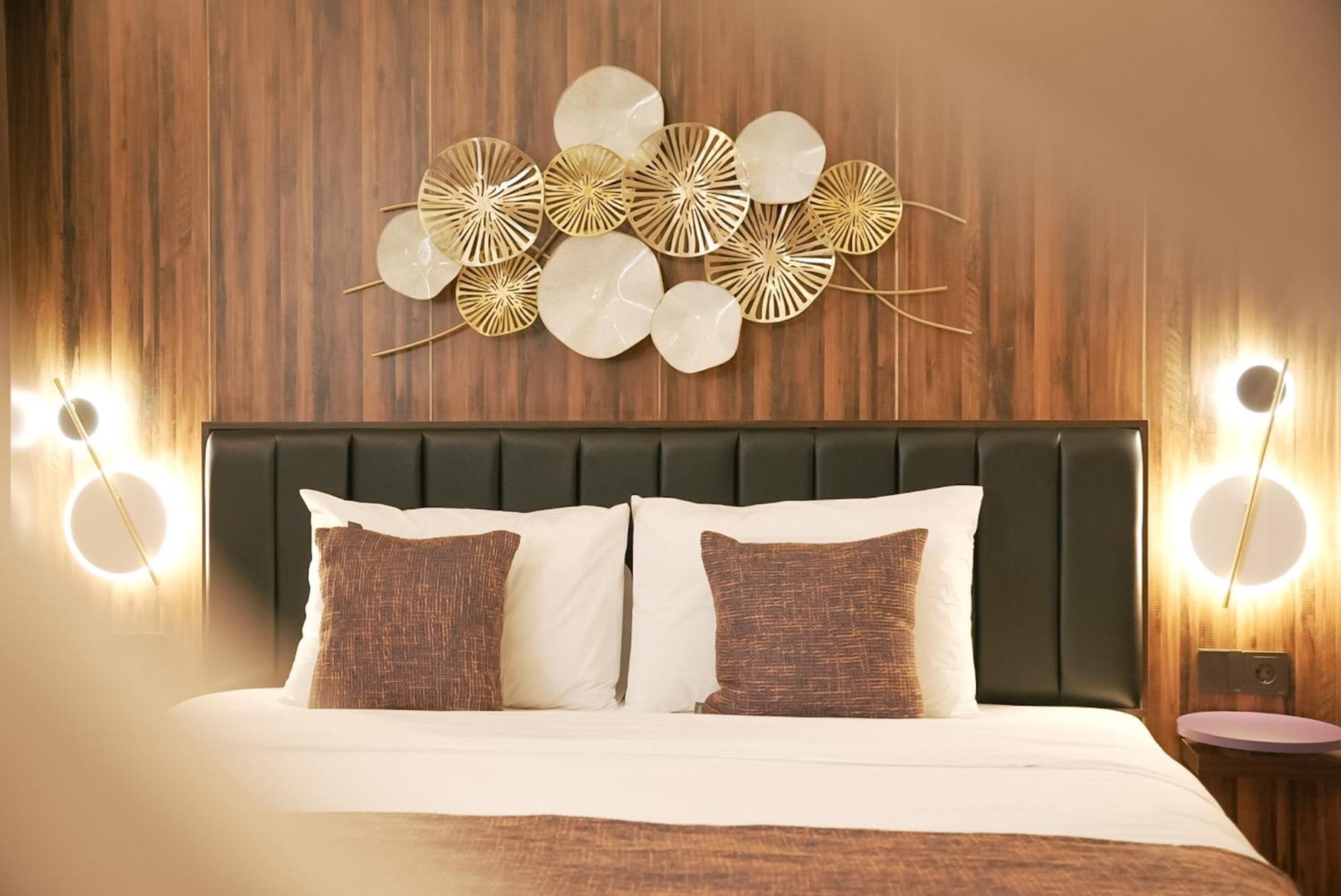 Oak Tree Urban Hotel Джакарта Екстериор снимка