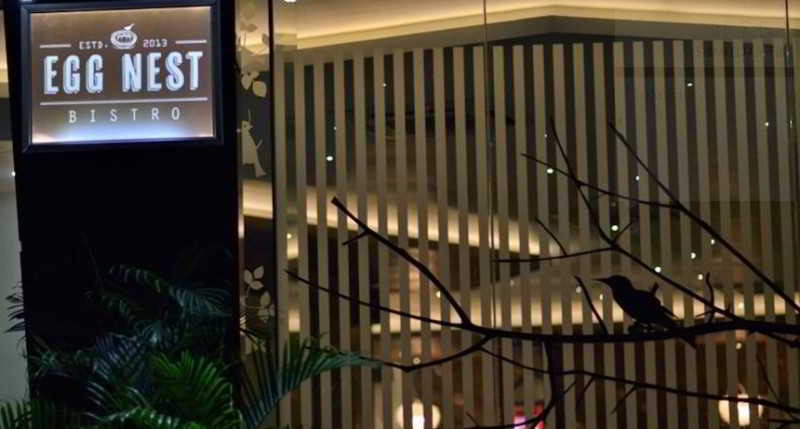 Oak Tree Urban Hotel Джакарта Екстериор снимка